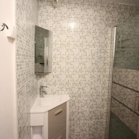 Studio Chamrousse, 1 Piece, 4 Personnes - Fr-1-340-277 *